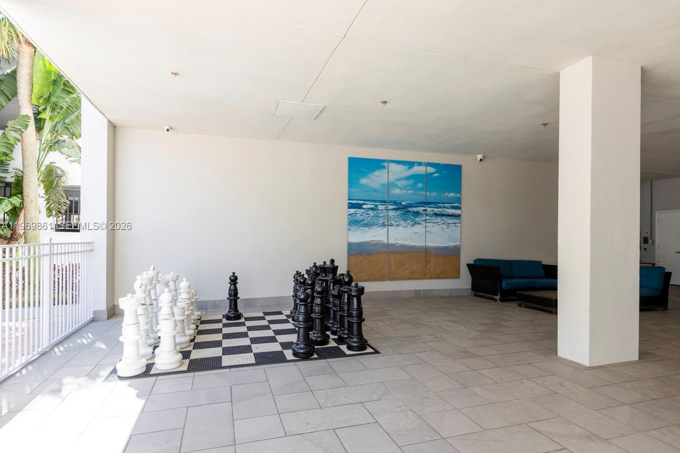 OCEANVIEW BUILDING B COND - Residential