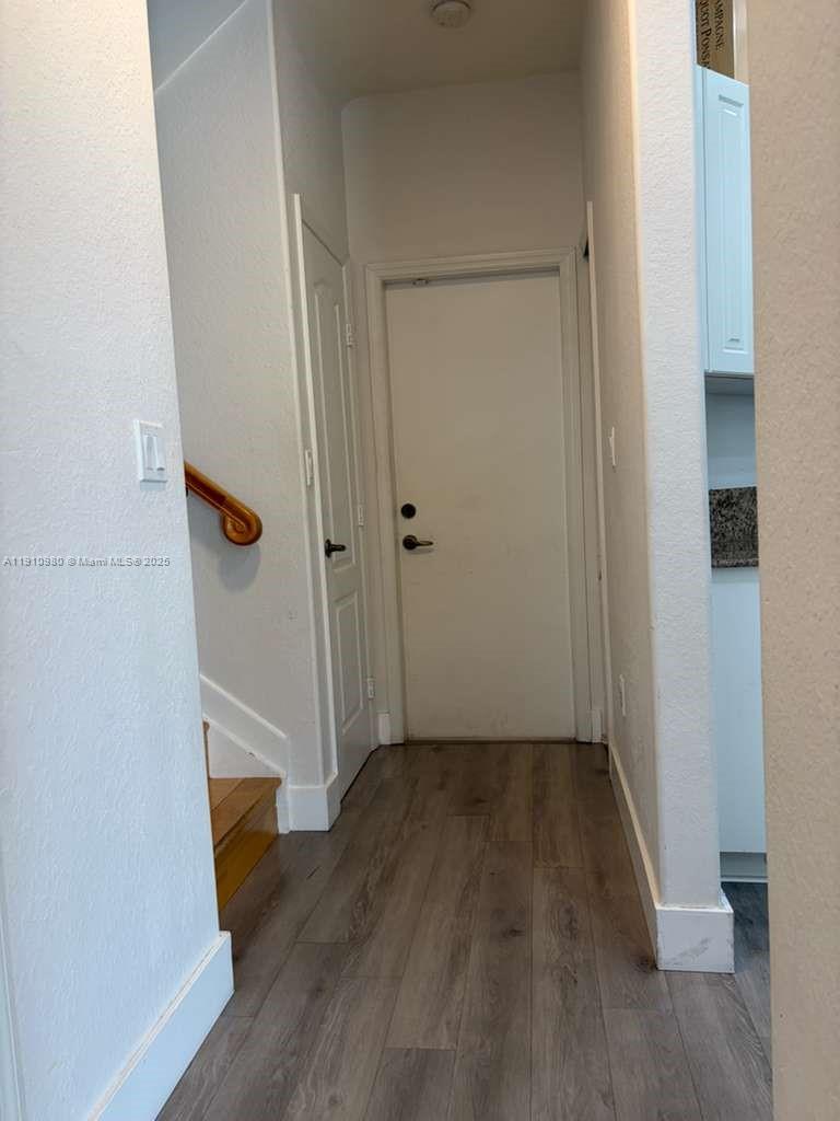 ISLANDS AT DORAL NORTHWES - Residential Lease