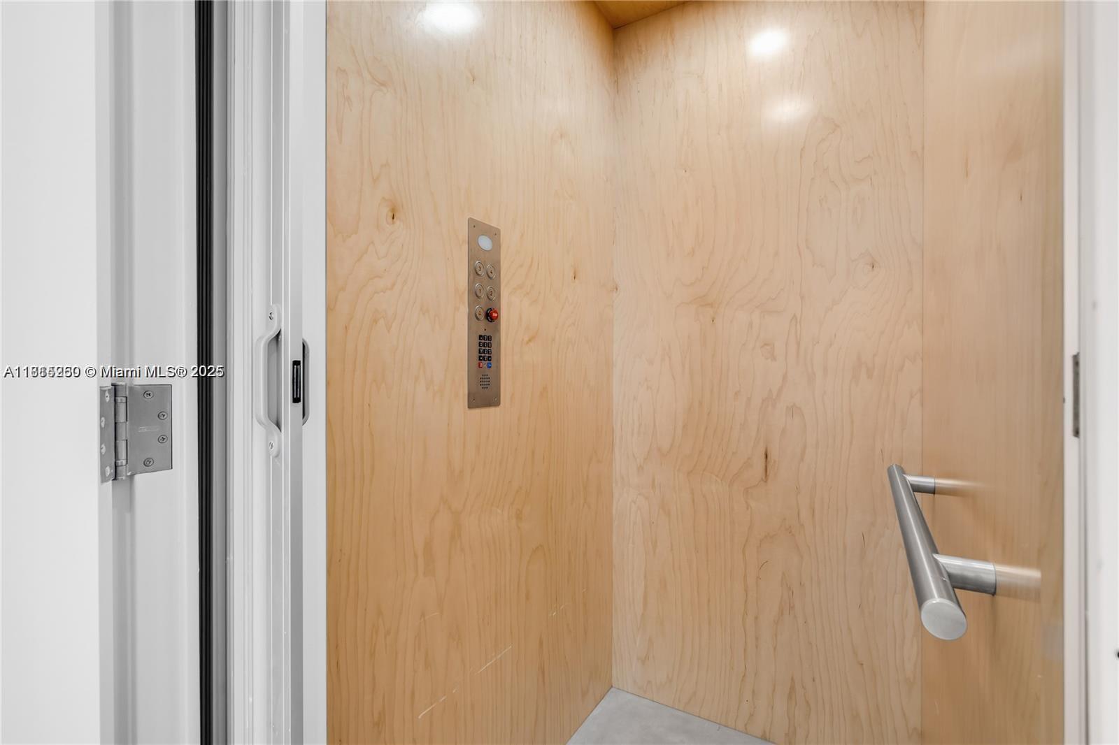 PARAISO BAY CONDO - Residential Lease