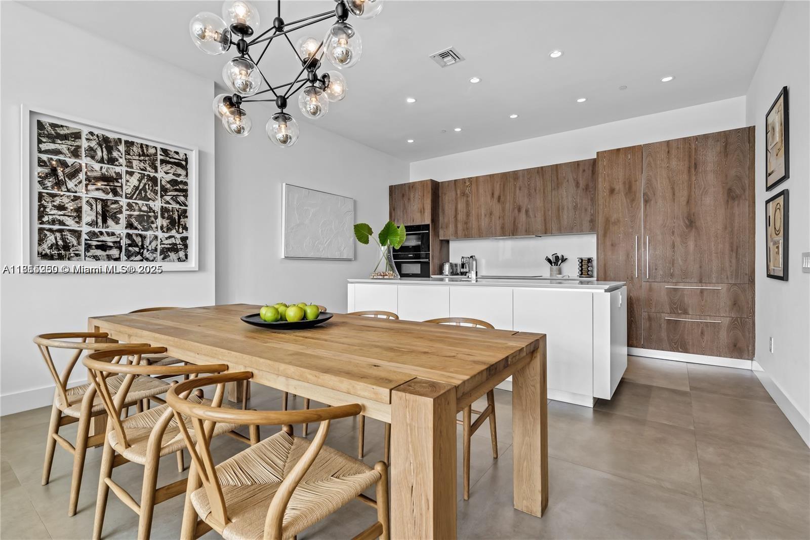 PARAISO BAY CONDO - Residential Lease