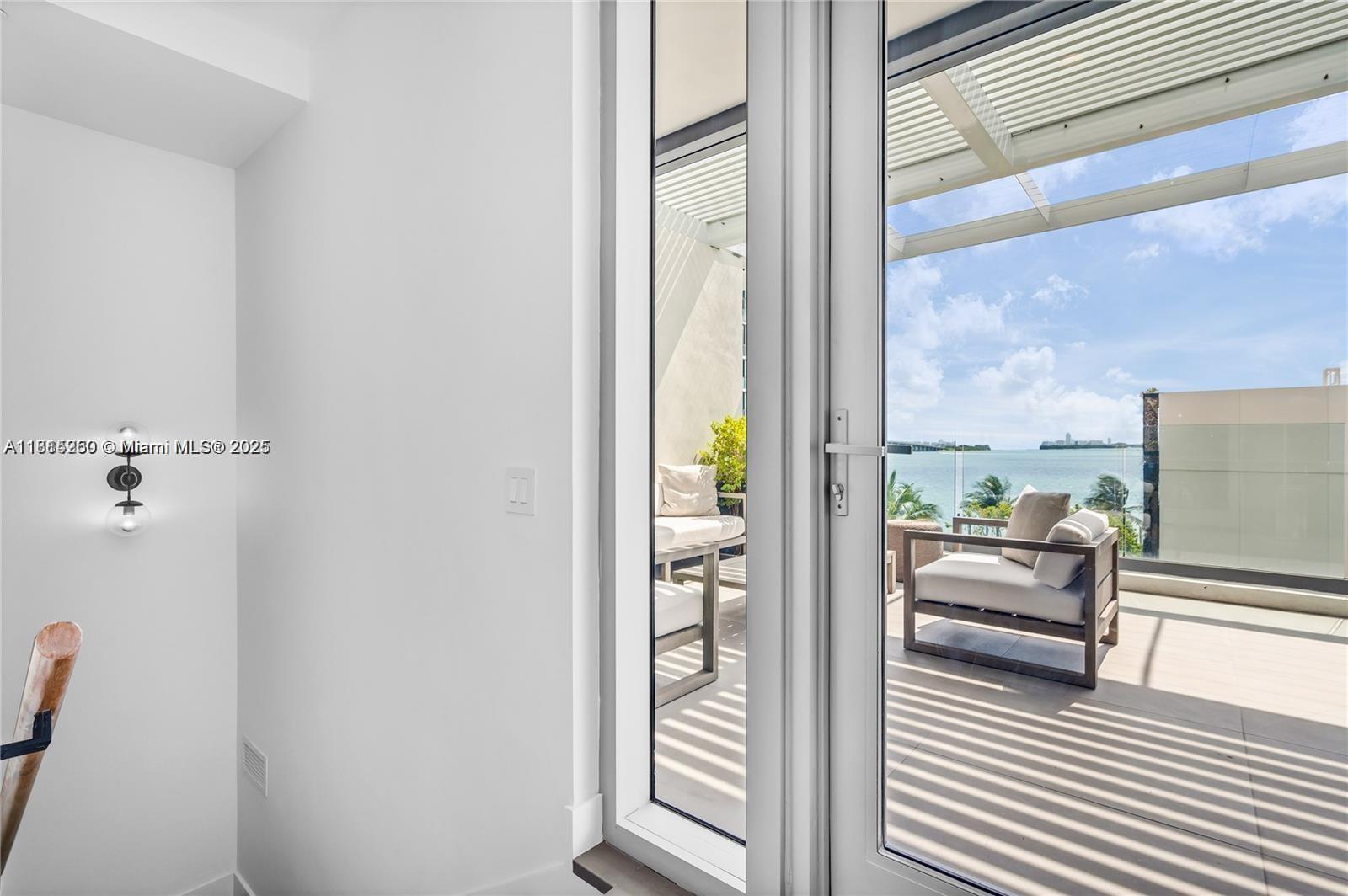 PARAISO BAY CONDO - Residential Lease