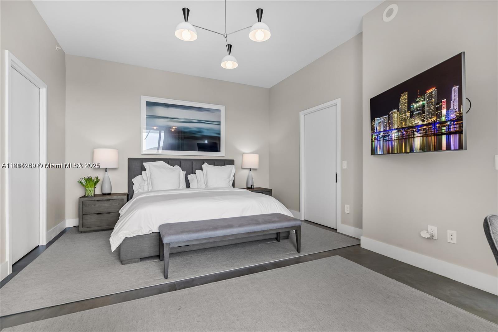 PARAISO BAY CONDO - Residential Lease