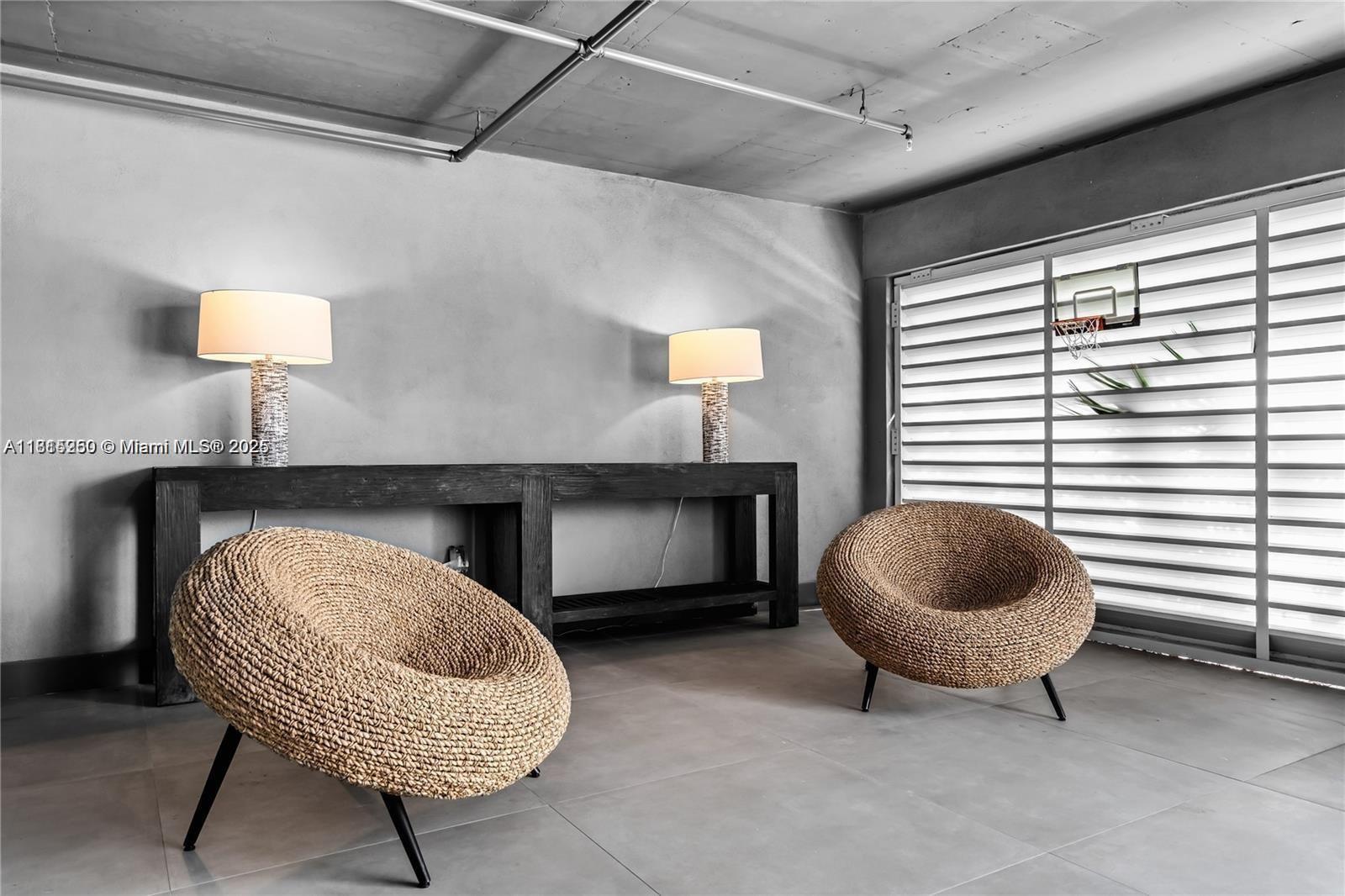 PARAISO BAY CONDO - Residential Lease