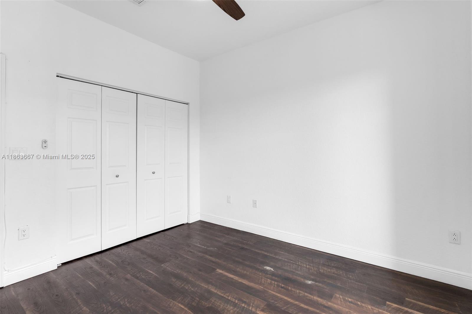 COURTS AT TUSCANY - Residential