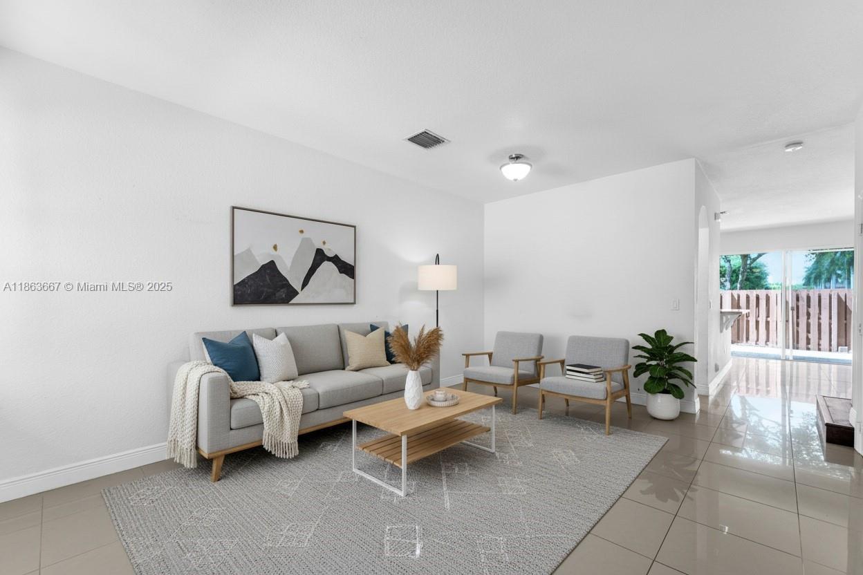 COURTS AT TUSCANY - Residential