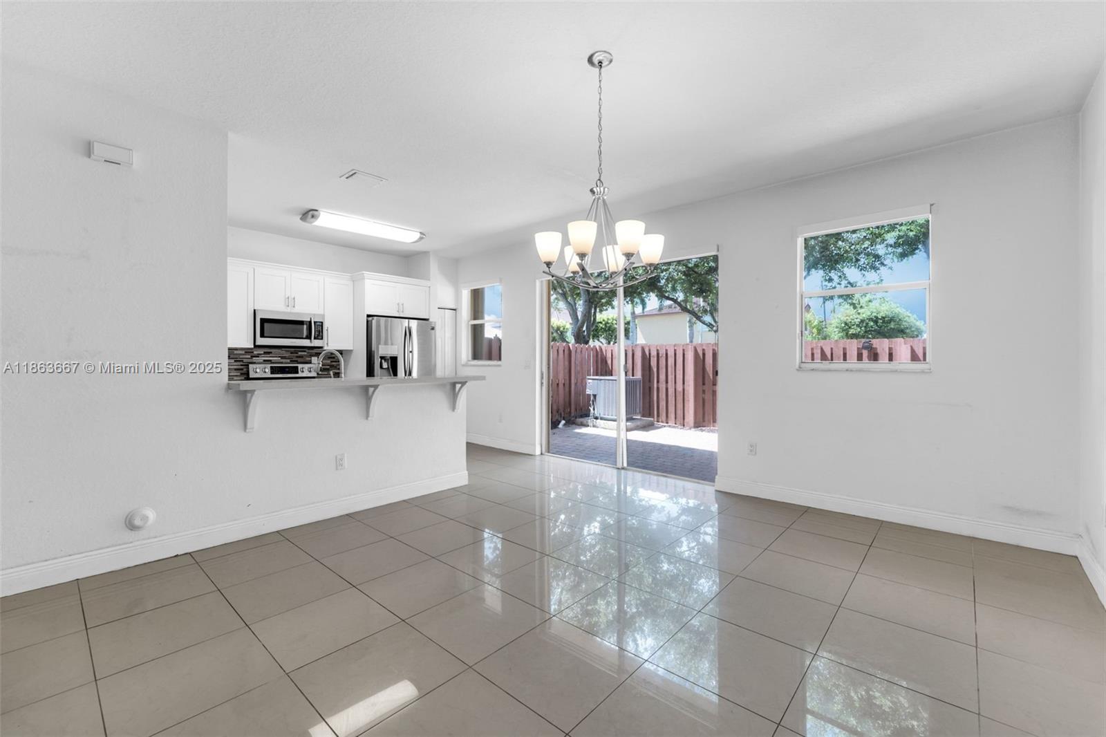 COURTS AT TUSCANY - Residential