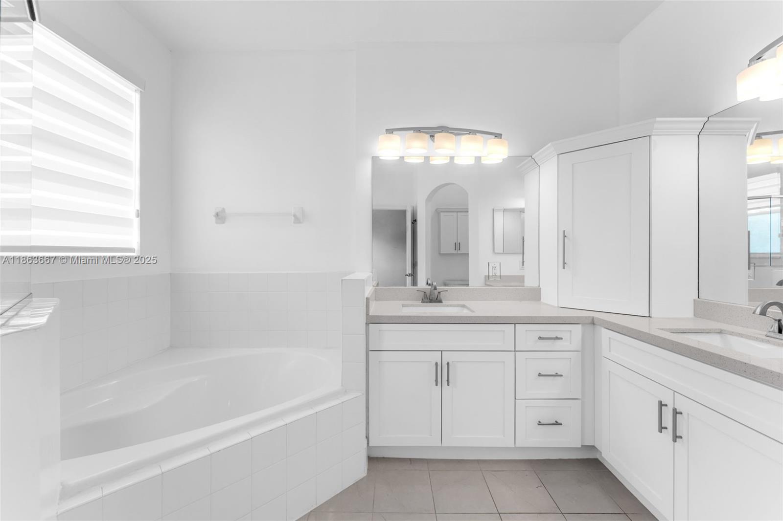 COURTS AT TUSCANY - Residential