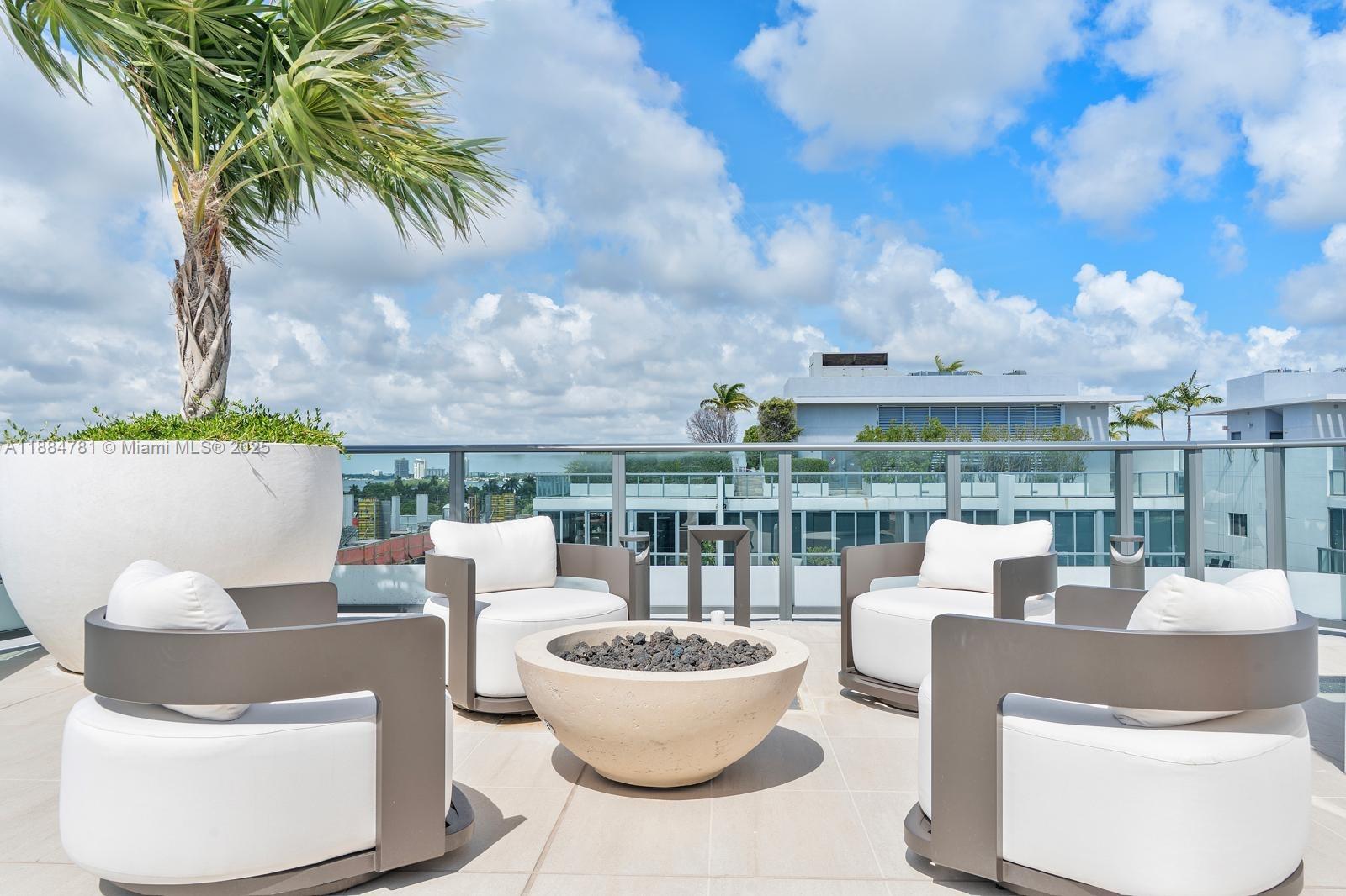 ALANA BAY HARBOR ISLAND - Residential Lease