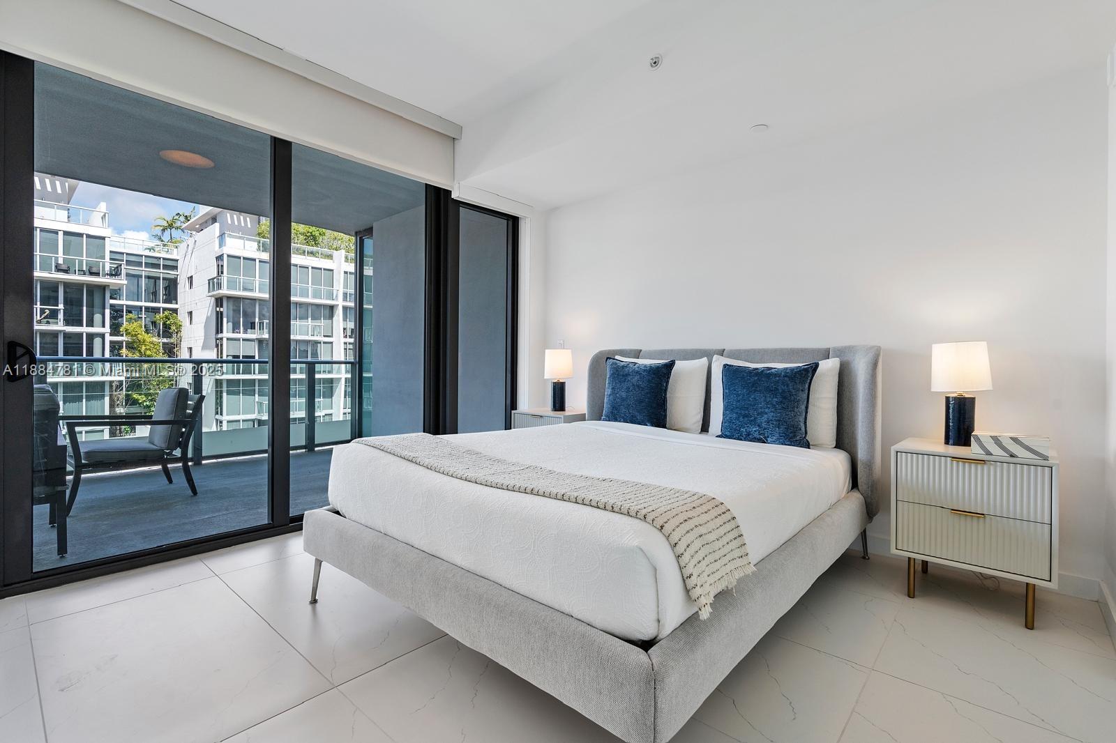 ALANA BAY HARBOR ISLAND - Residential Lease