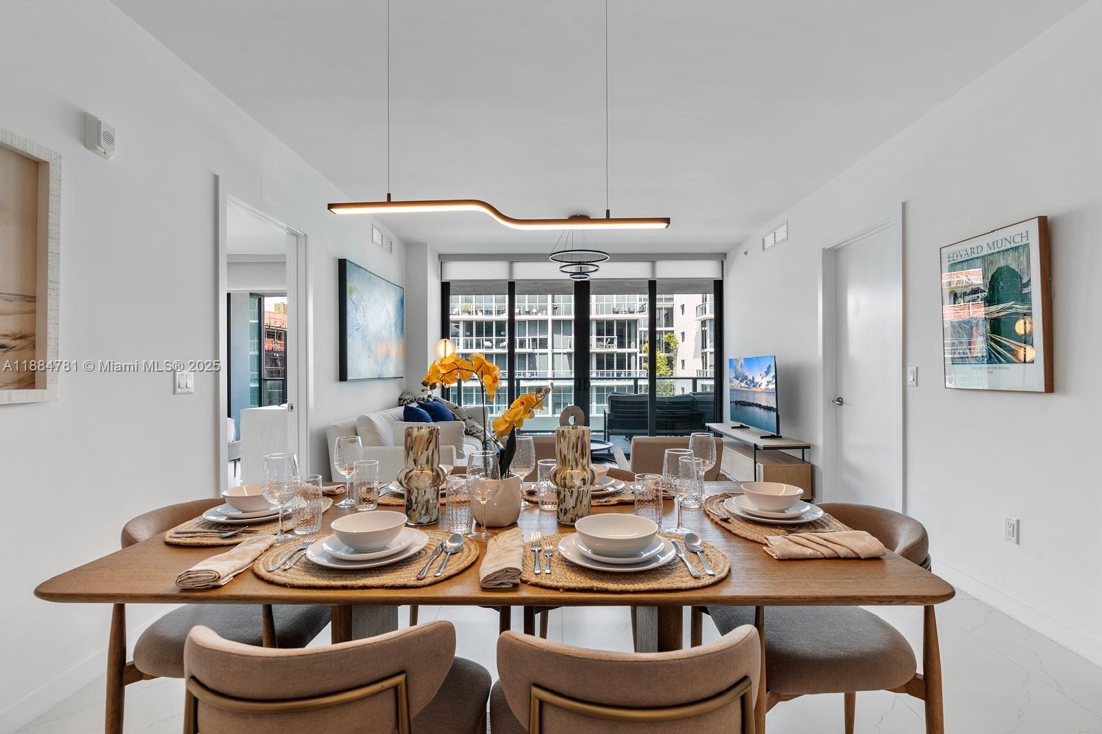 ALANA BAY HARBOR ISLAND - Residential Lease