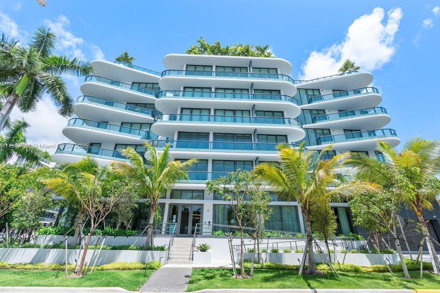 Modern Luxury Living in Bay Harbor Island !!  Welcome to this stunning brand new building.
Be the first to live in this exquisite Fully Furnished 2 Beds 2 Baths plus Den. Prime location, walking distance to Bal Harbor Shops high-end in a tropical garden setting is a favorite playground for socialites, fashionistas and celebrities, designer boutiques, delicious restaurants and beautiful atmosphere.
Bal Harbor is a natural paradise were pristine, white-sand beaches. Hit the scenic Bal Harbour Beach Path that winds along the ocean. Brand new 7 Story Building rooftop pool, summer kitchen, gym, social rooms.