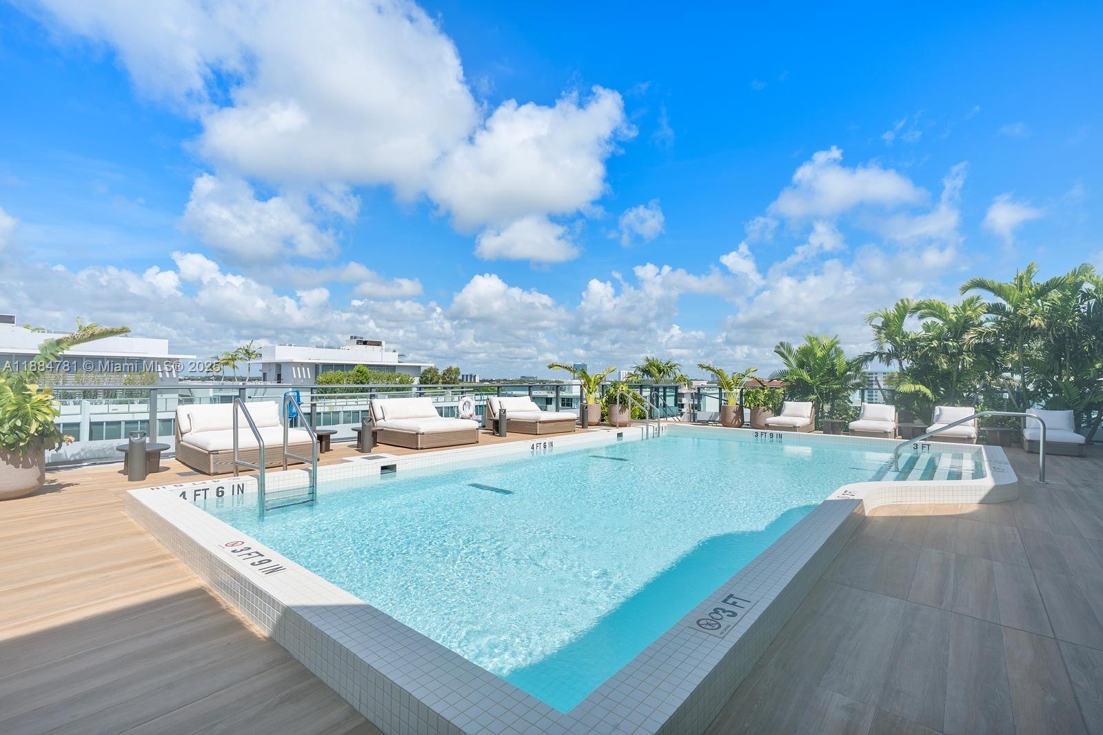 ALANA BAY HARBOR ISLAND - Residential Lease