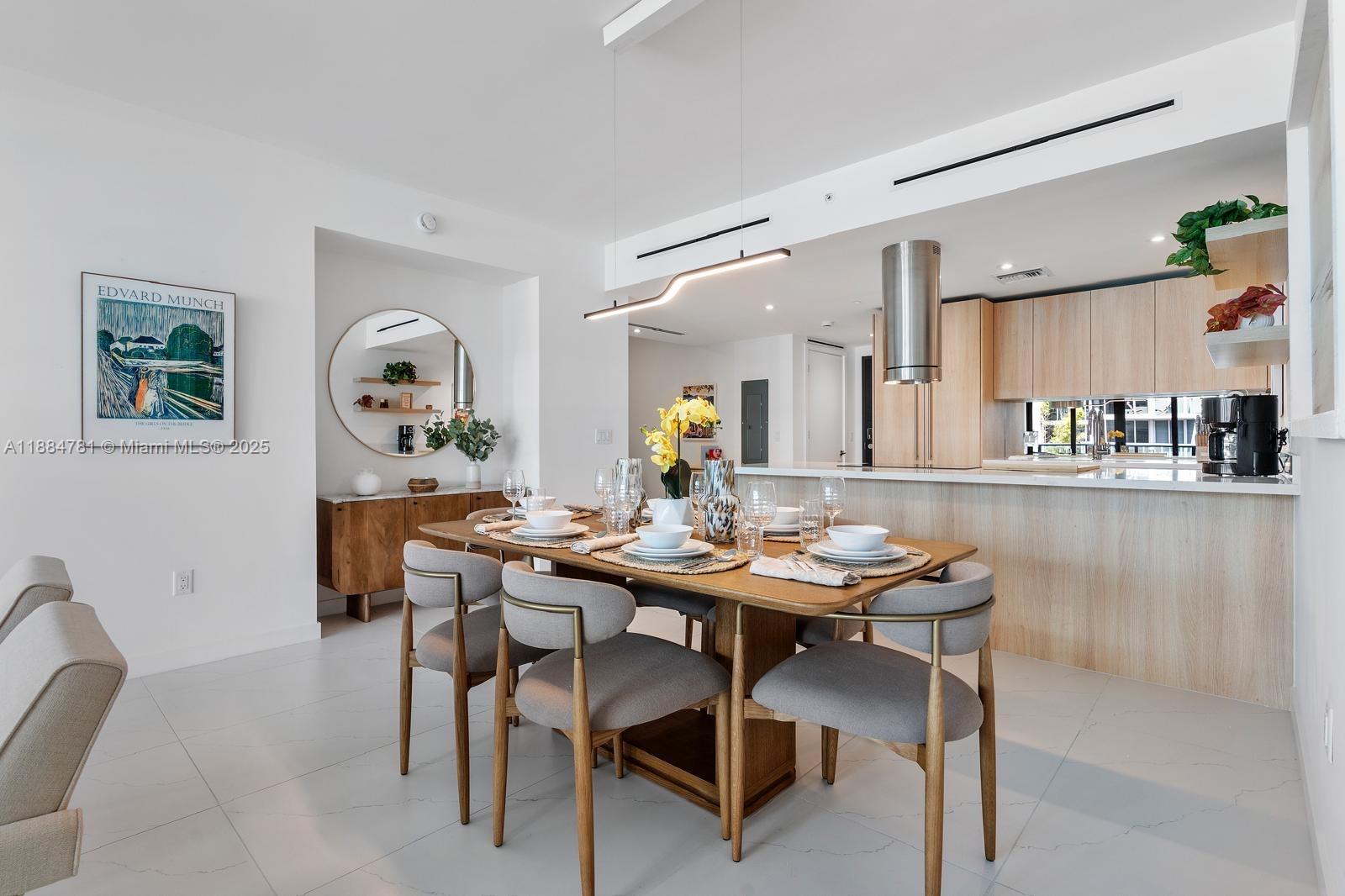 ALANA BAY HARBOR ISLAND - Residential Lease