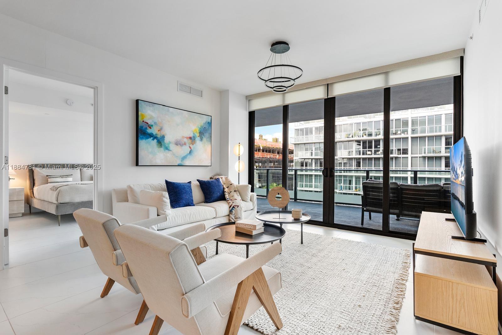ALANA BAY HARBOR ISLAND - Residential Lease