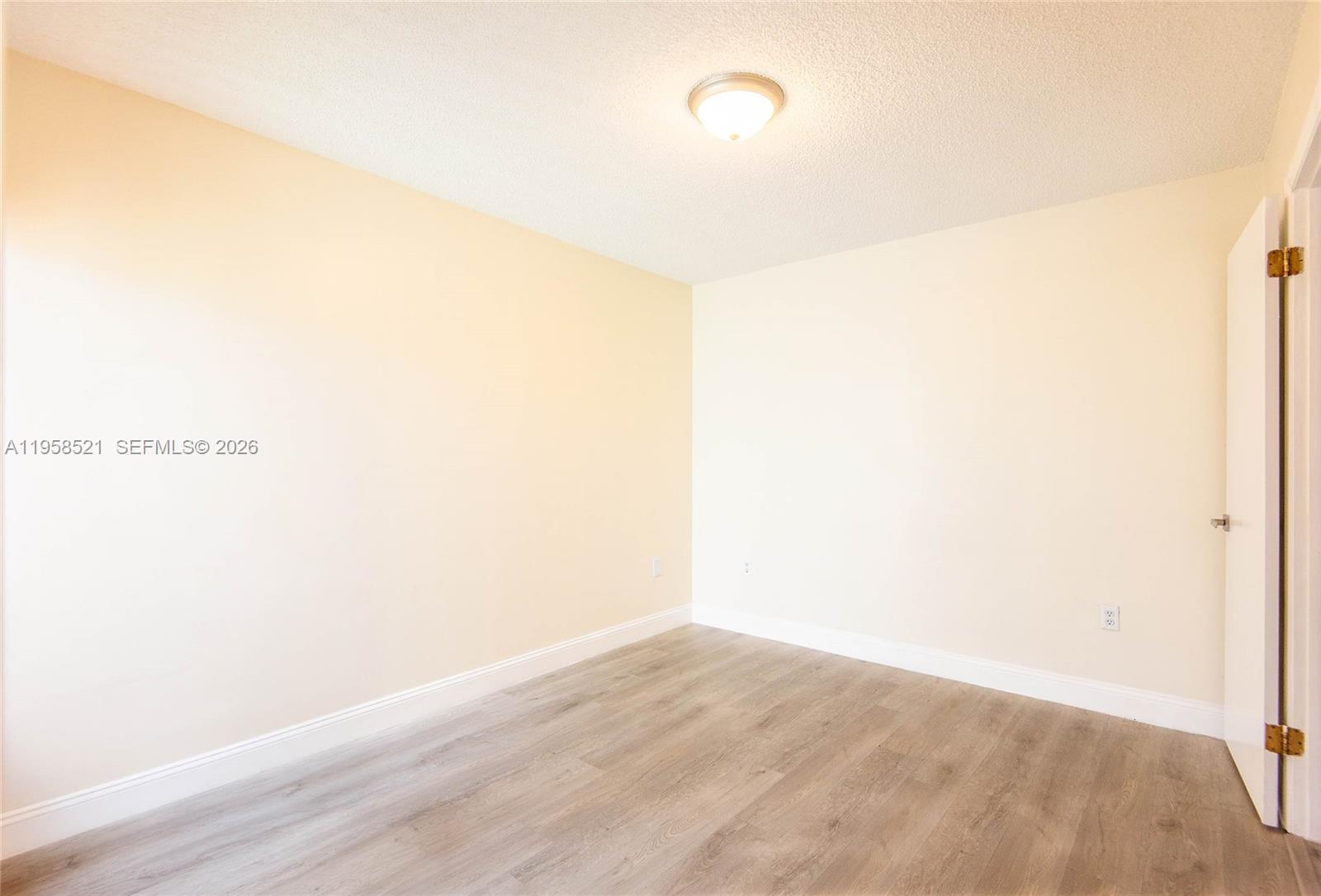MUNNE SUB - Residential
