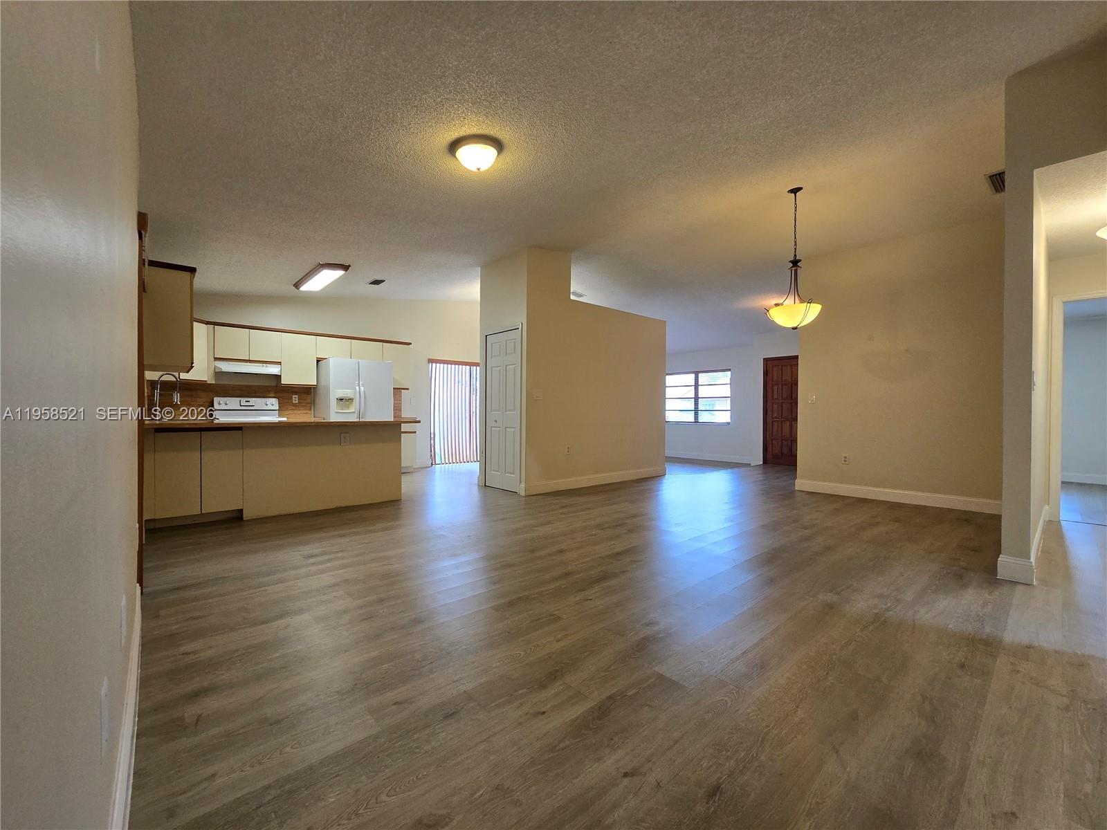 MUNNE SUB - Residential