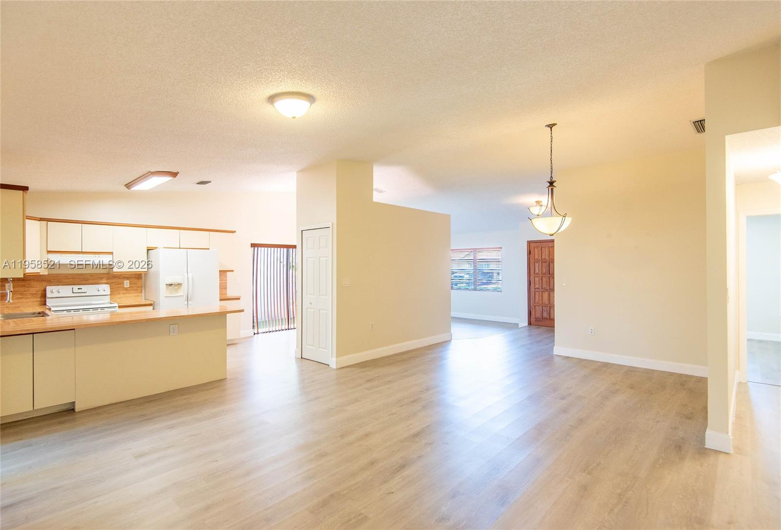 MUNNE SUB - Residential