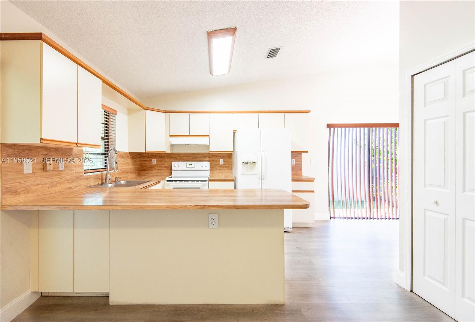 MUNNE SUB - Residential
