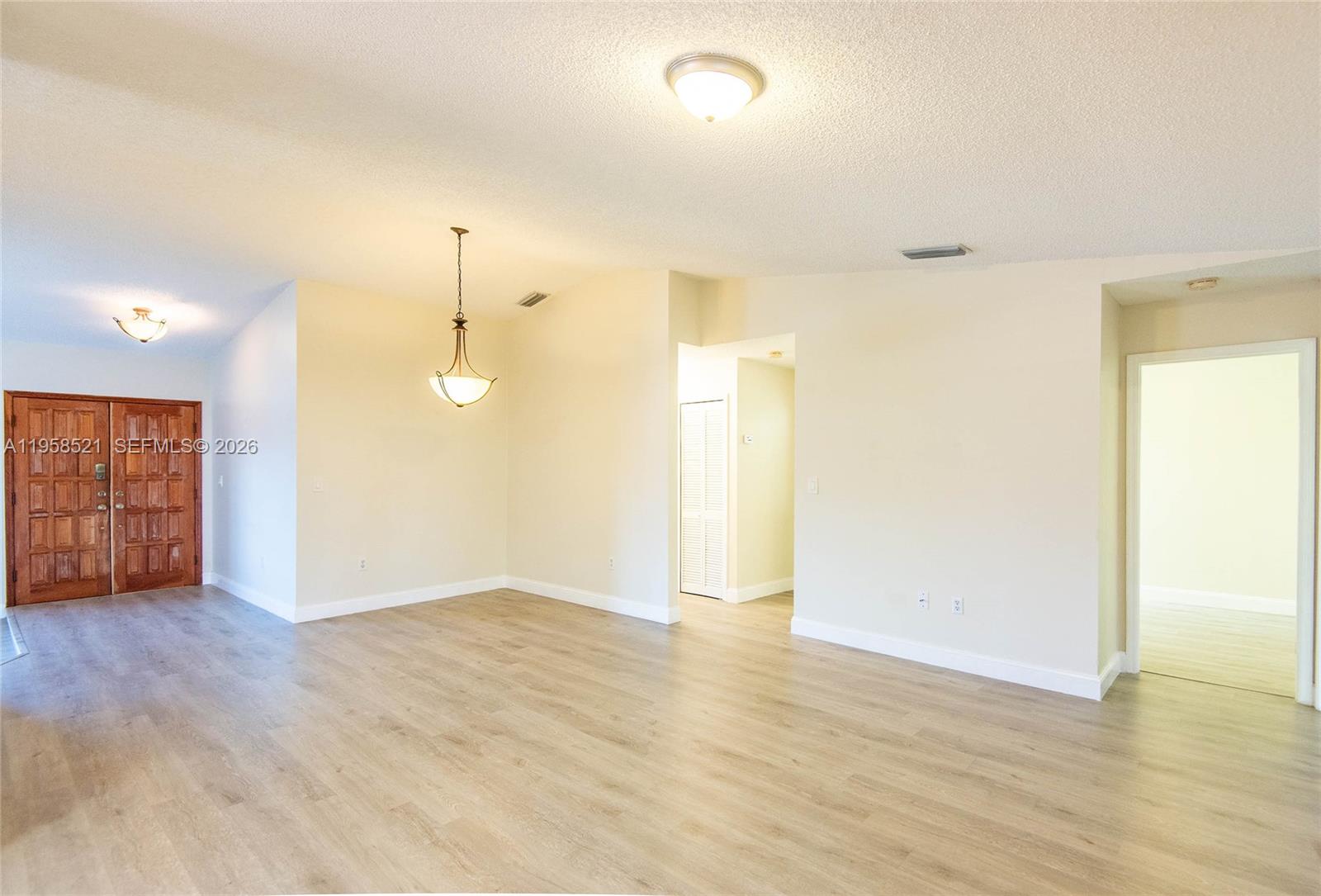 MUNNE SUB - Residential