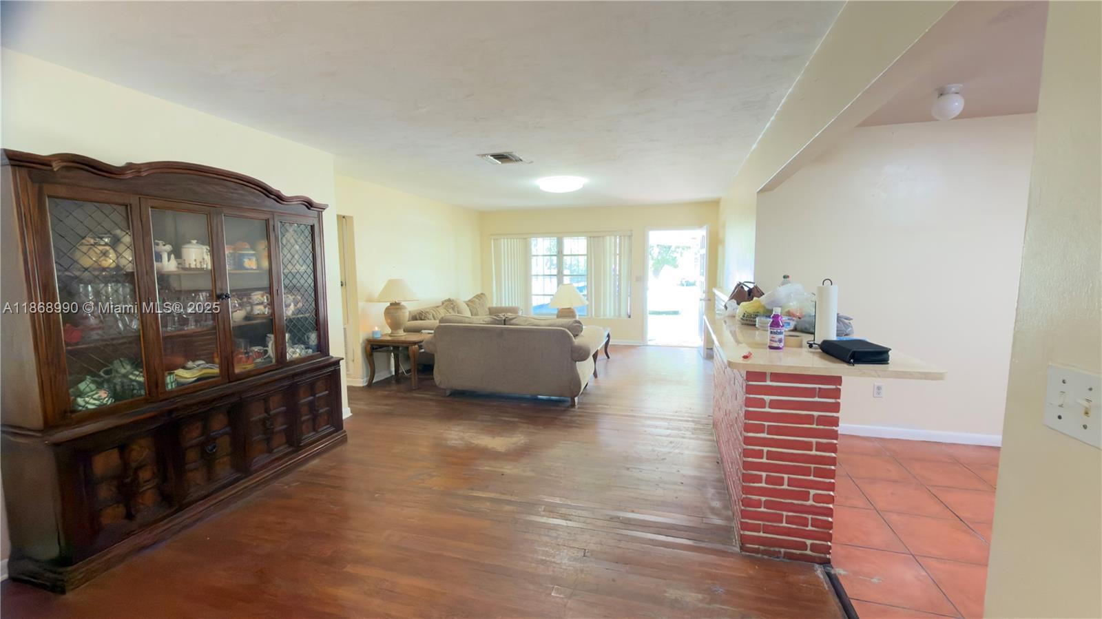 HOLLOWAY 2ND ADD TO BELLE - Residential