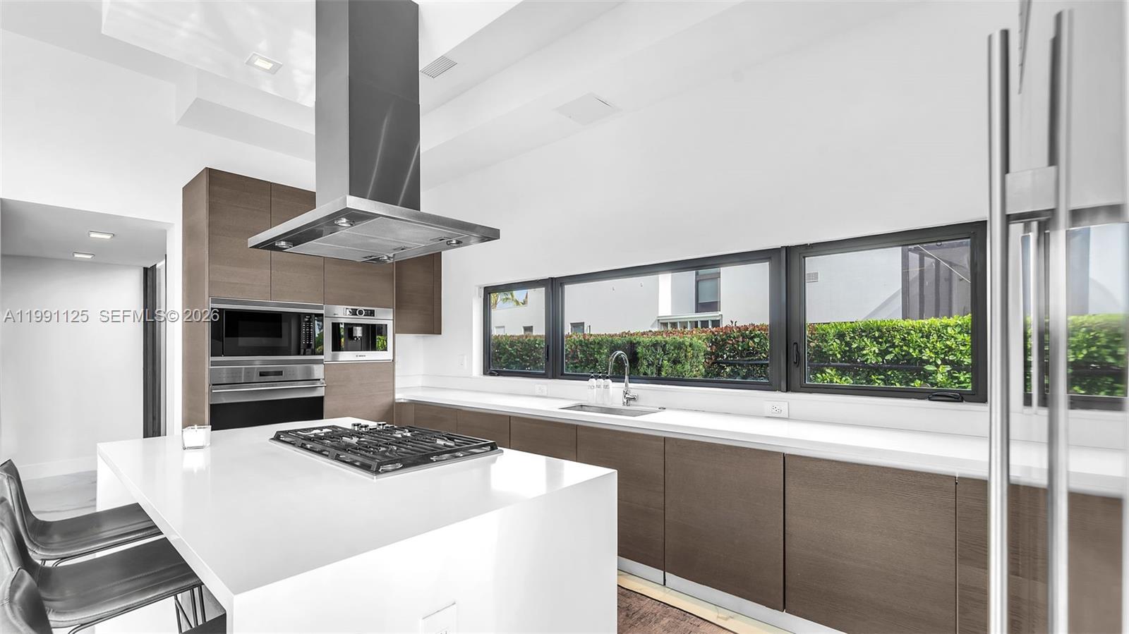 BOTANIKO WESTON ESTATES - Residential