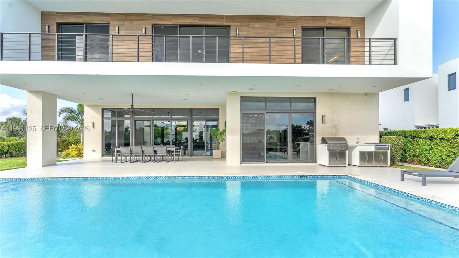 BOTANIKO WESTON ESTATES - Residential
