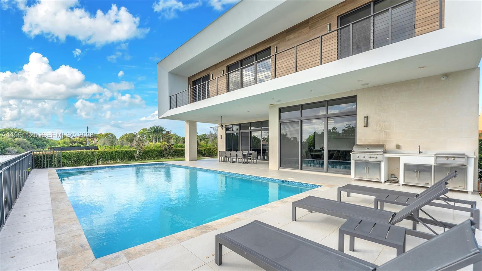 BOTANIKO WESTON ESTATES - Residential
