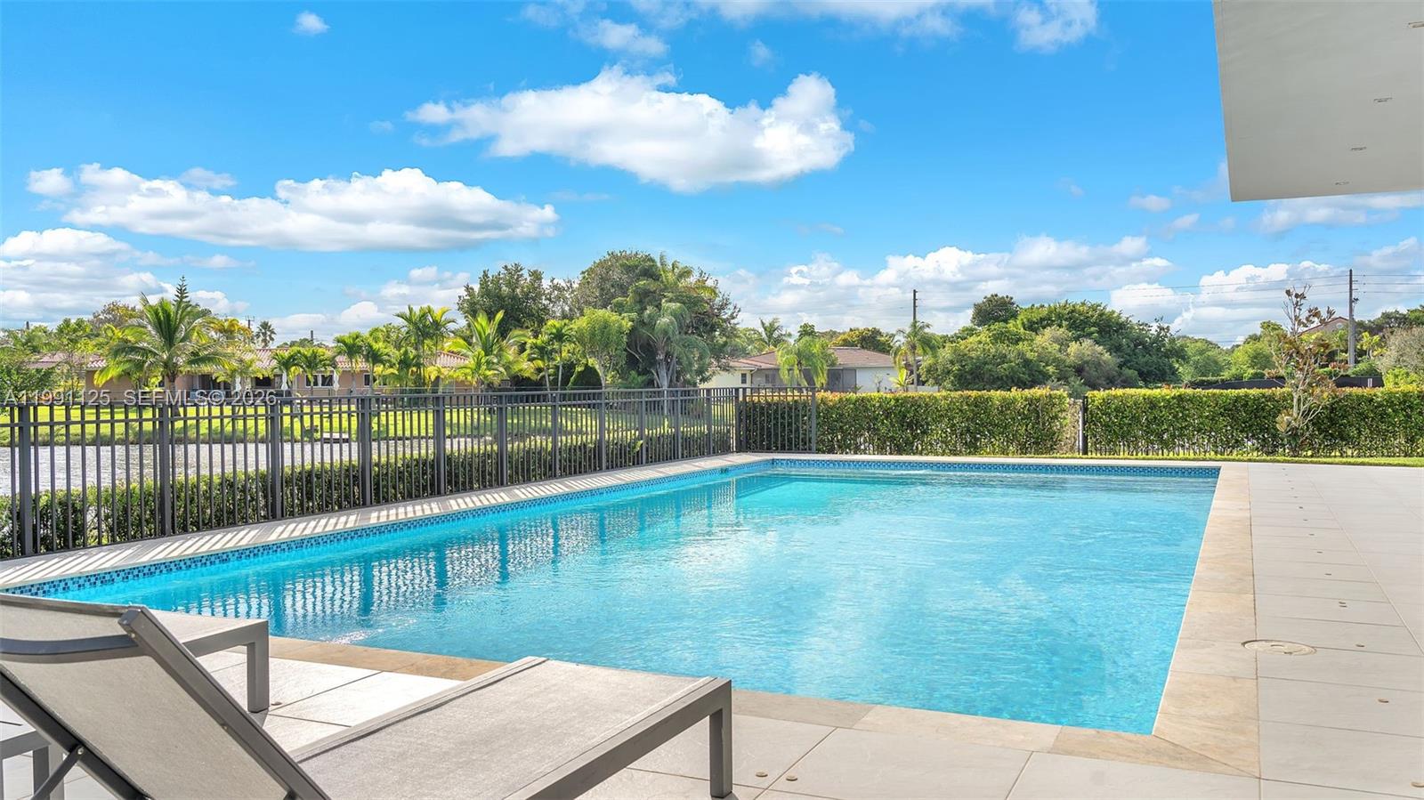 BOTANIKO WESTON ESTATES - Residential