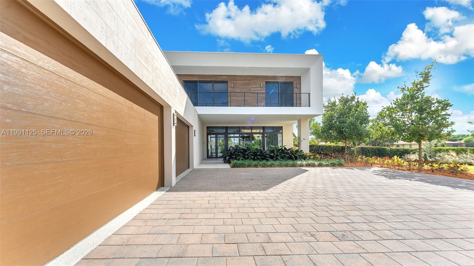BOTANIKO WESTON ESTATES - Residential