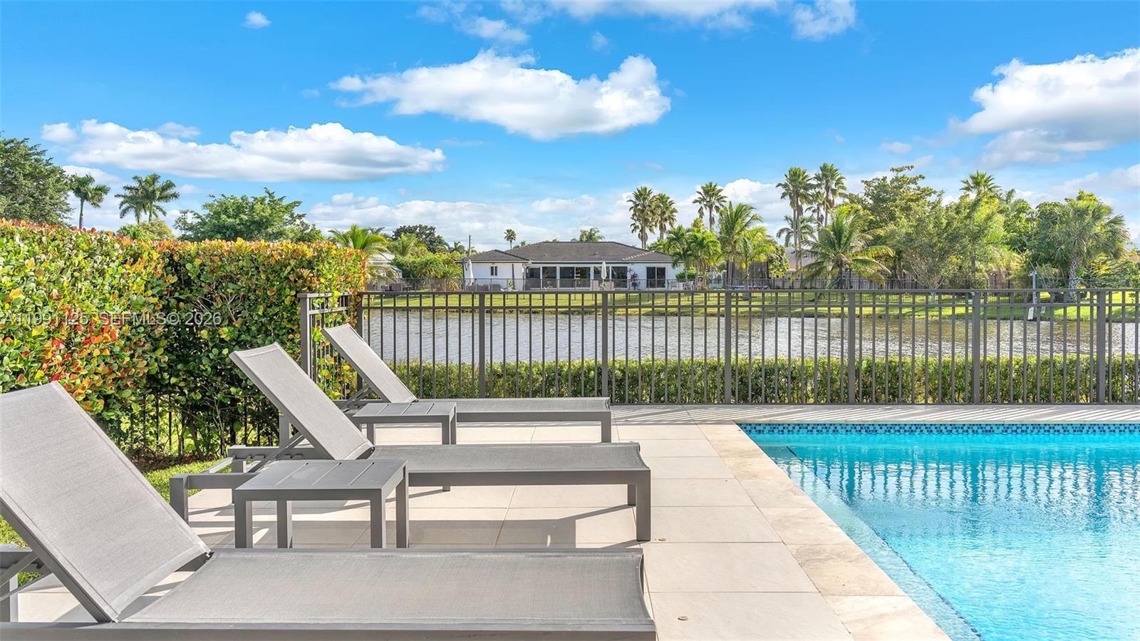 BOTANIKO WESTON ESTATES - Residential