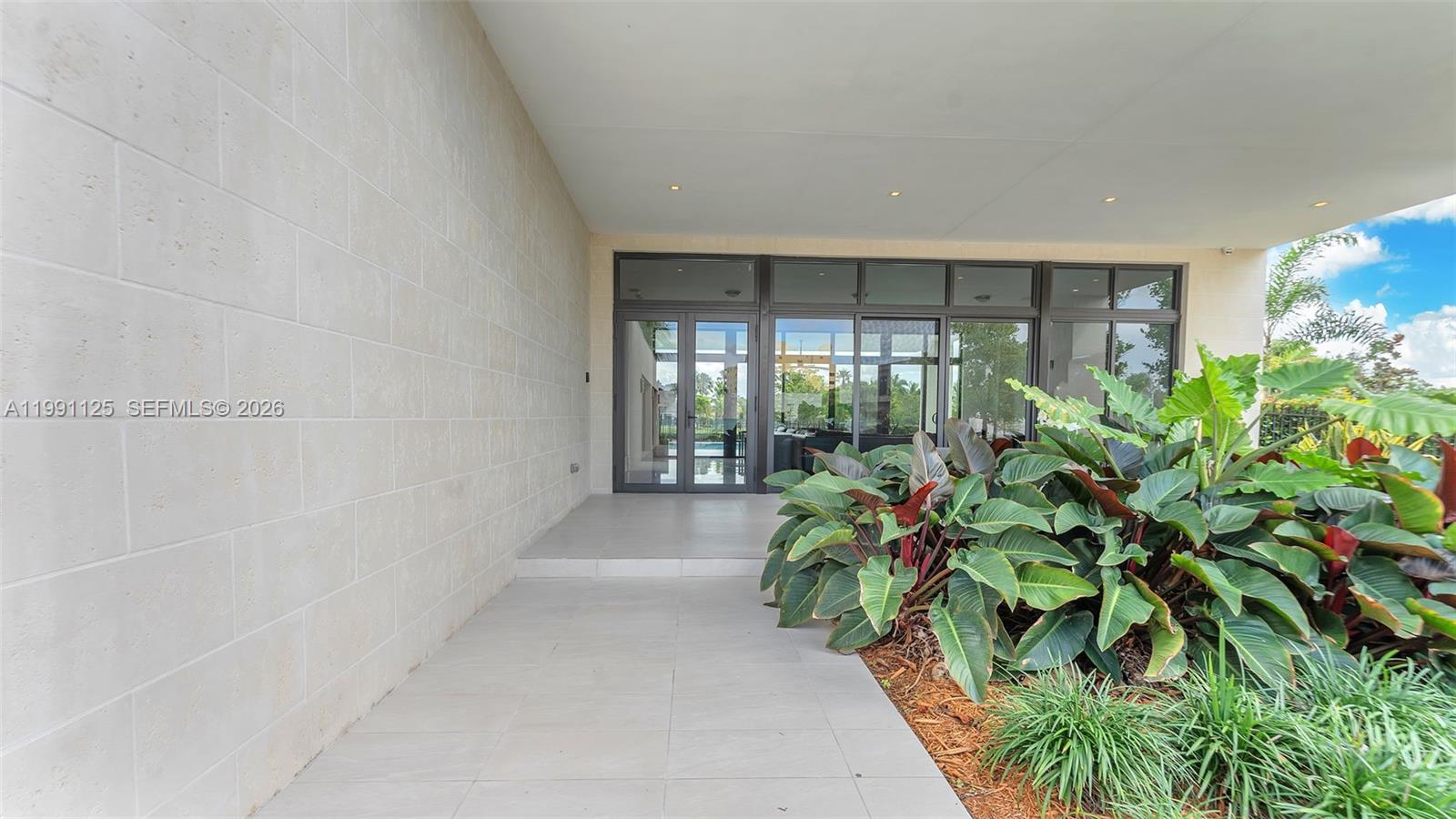 BOTANIKO WESTON ESTATES - Residential