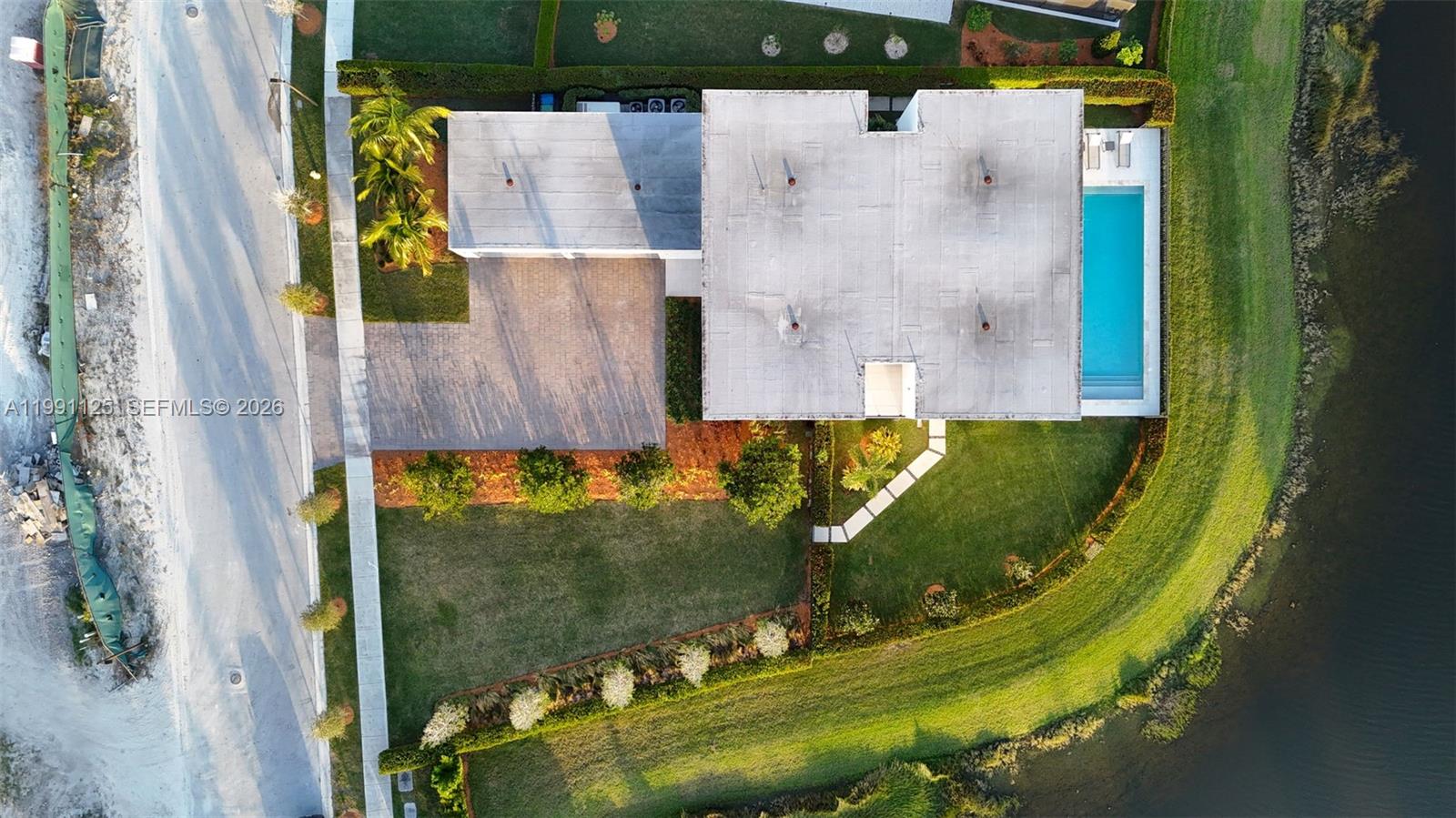 BOTANIKO WESTON ESTATES - Residential