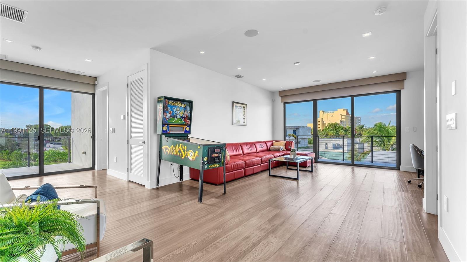 BOTANIKO WESTON ESTATES - Residential