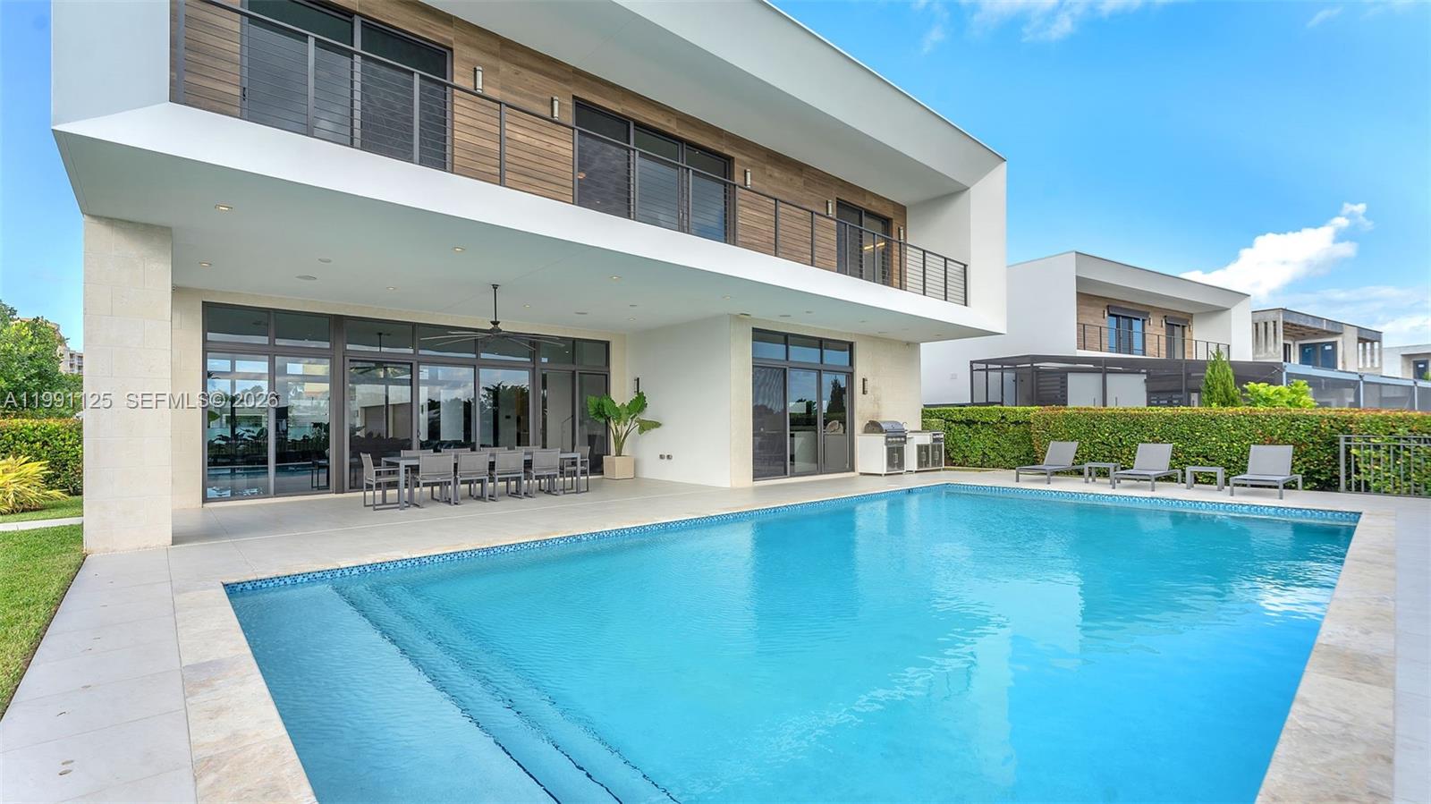 BOTANIKO WESTON ESTATES - Residential
