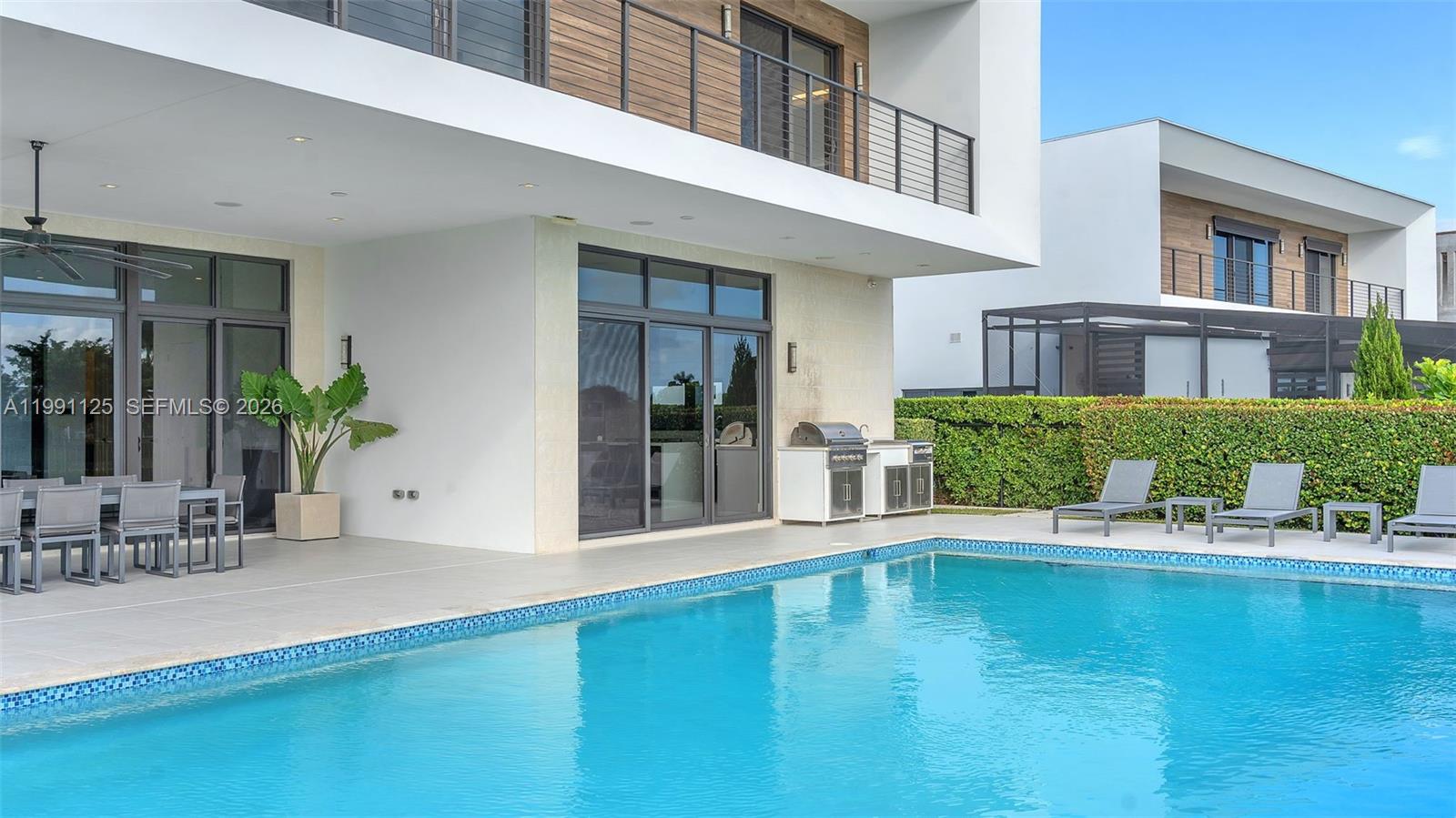 BOTANIKO WESTON ESTATES - Residential