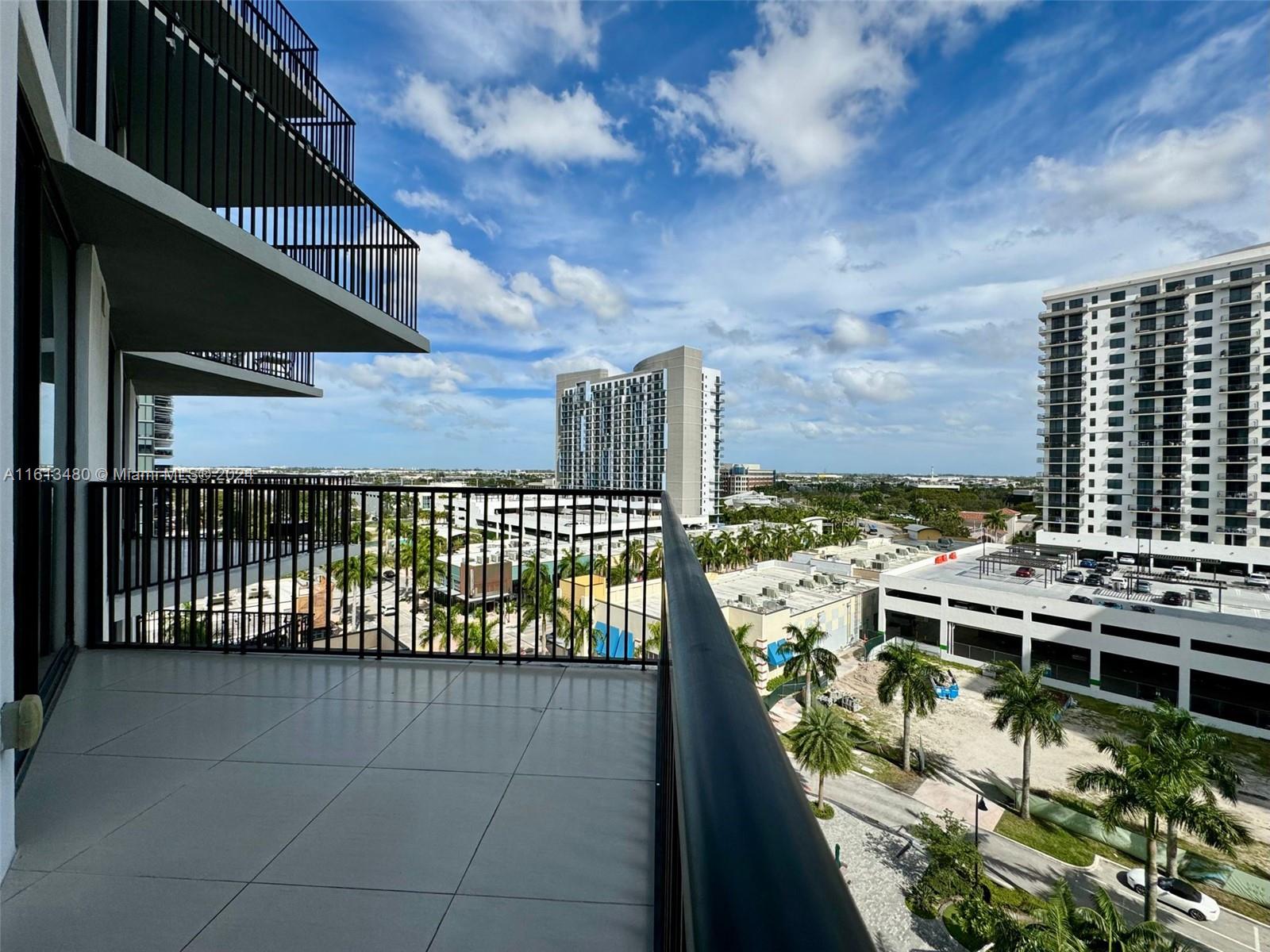 View Doral, FL 33166 condo