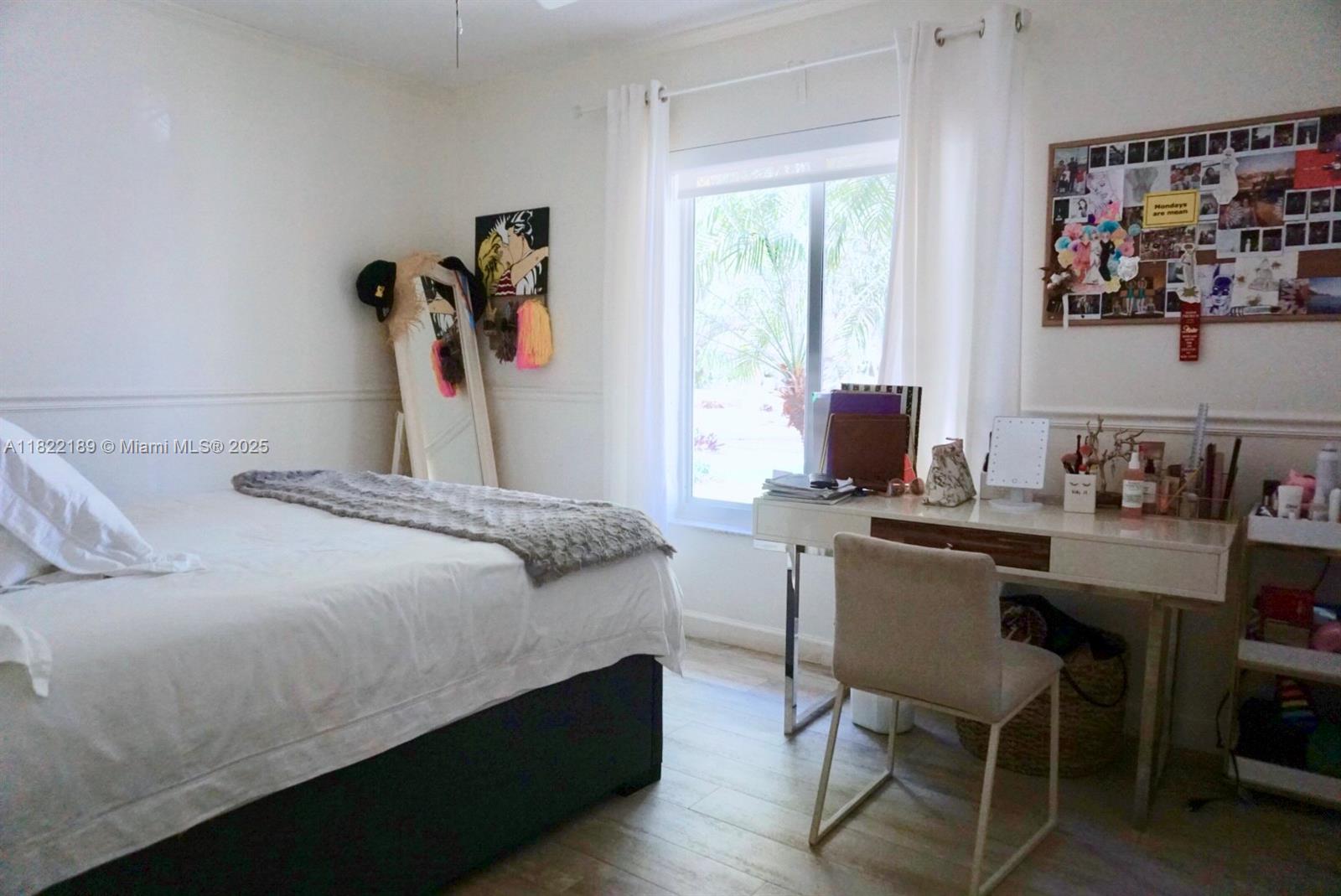 CUTLER BAY ESTATES - Residential