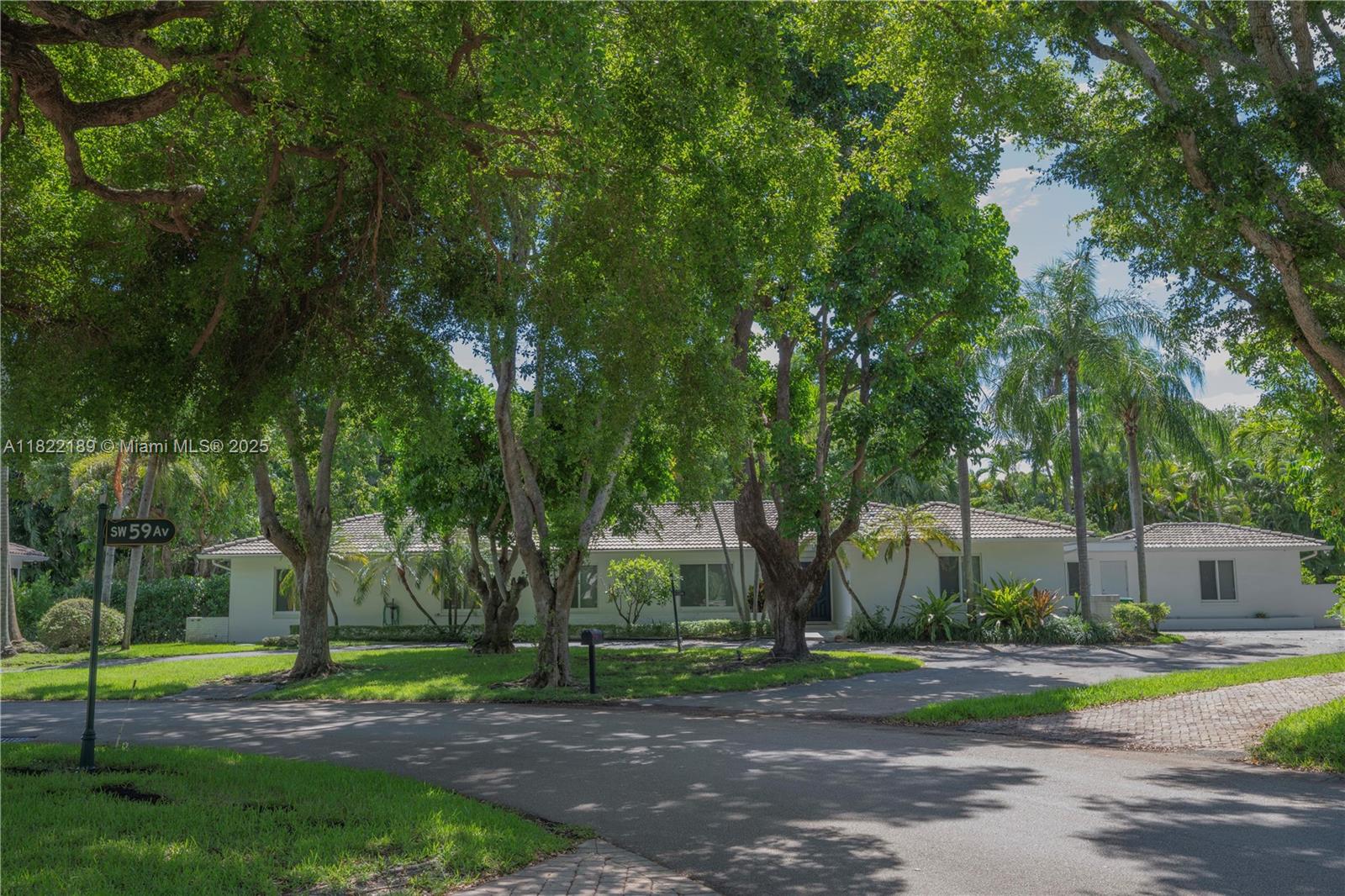 Property for Sale at 13200 Sw 59th Ave, Pinecrest, Miami-Dade County, Florida - Bedrooms: 5 
Bathrooms: 3  - $2,650,000