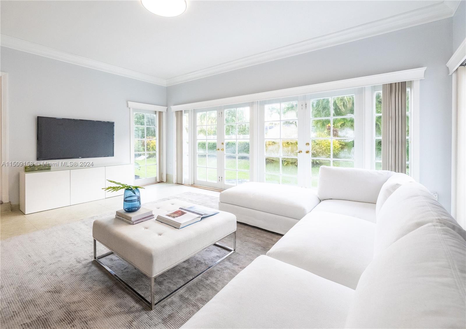 CORAL GABLES RIVIERA SEC - Residential