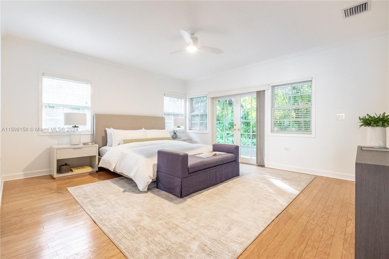 CORAL GABLES RIVIERA SEC - Residential