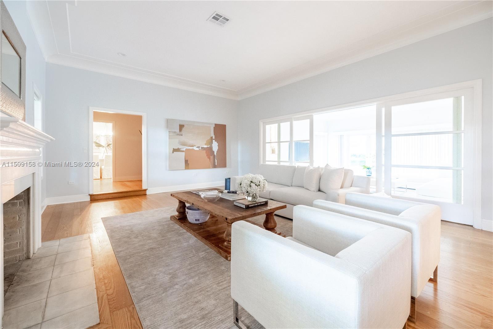 CORAL GABLES RIVIERA SEC - Residential