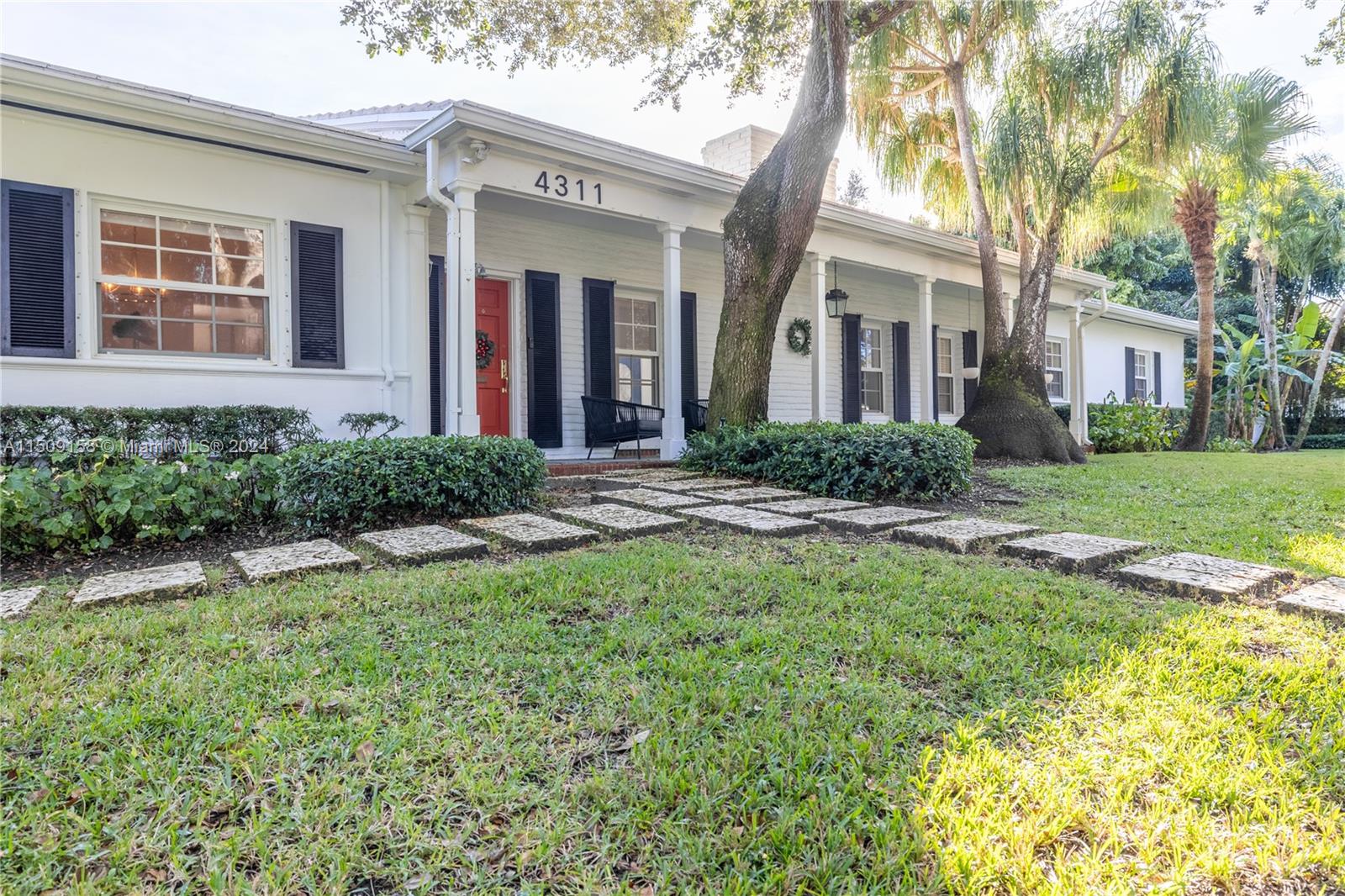 CORAL GABLES RIVIERA SEC - Residential