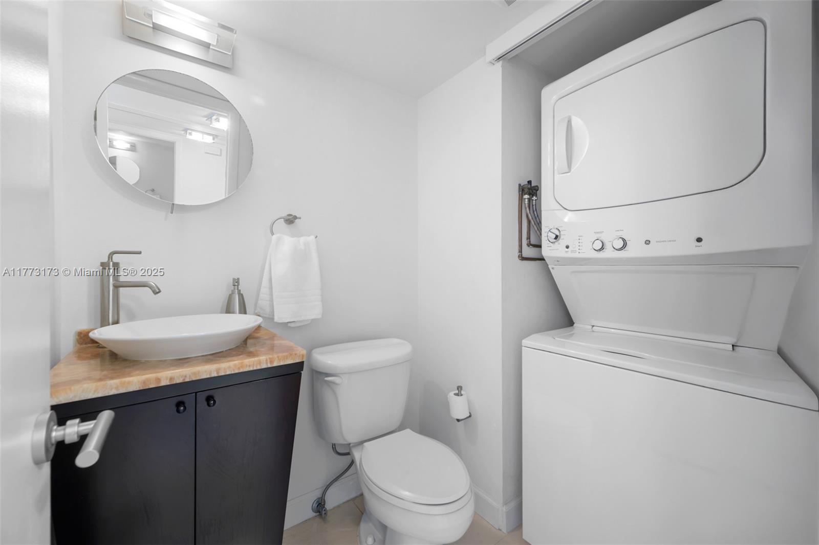 SOUTHPOINT CONDO - Residential