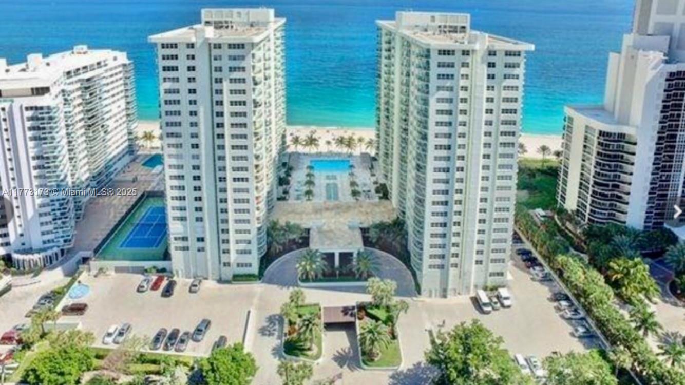 SOUTHPOINT CONDO - Residential