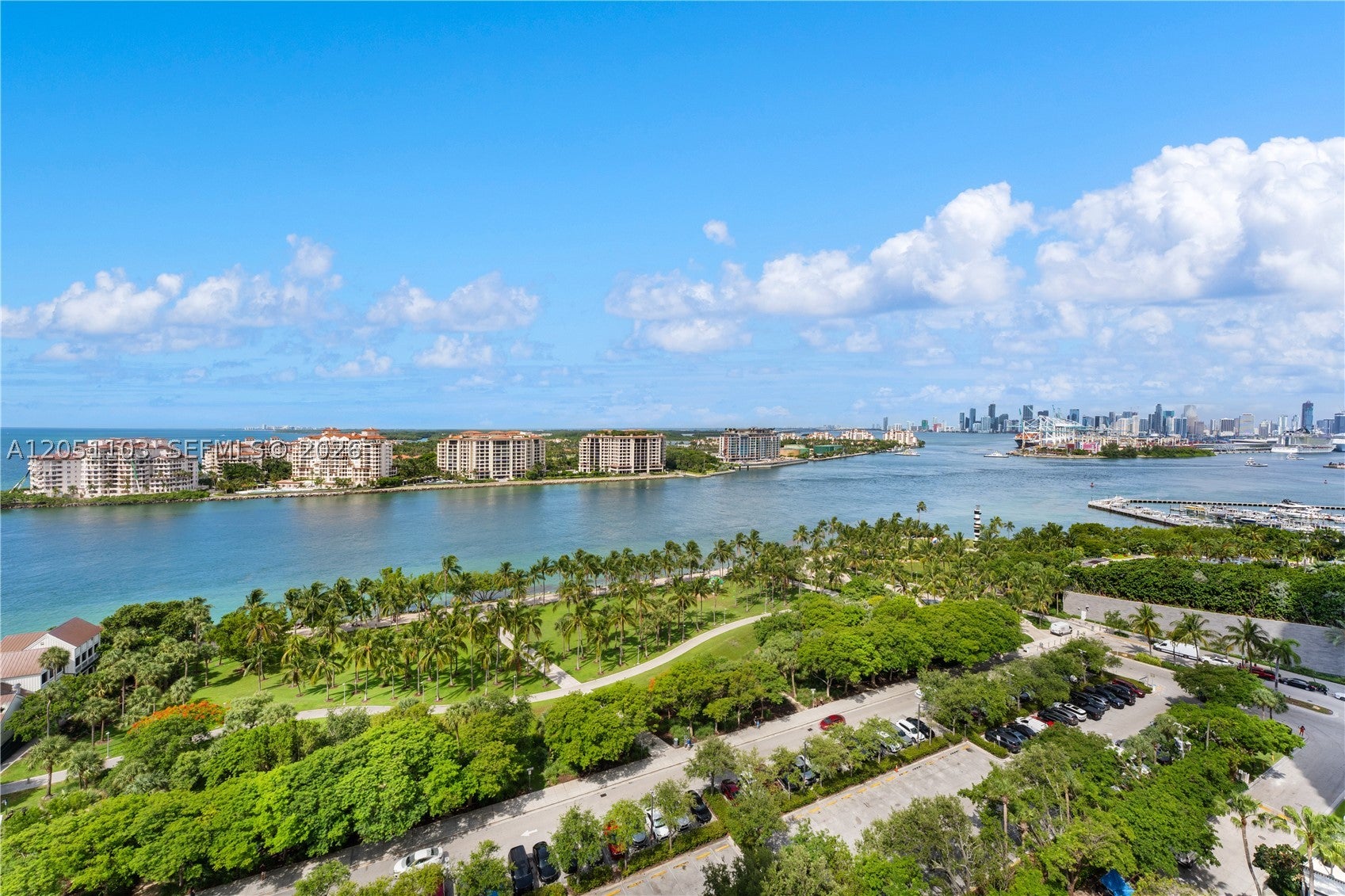 400 S Pointe Dr