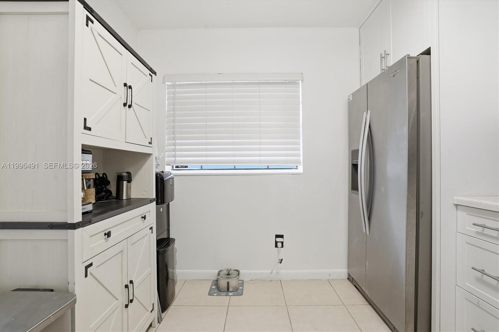 PEMBROKE LAKES SECTION EI - Residential