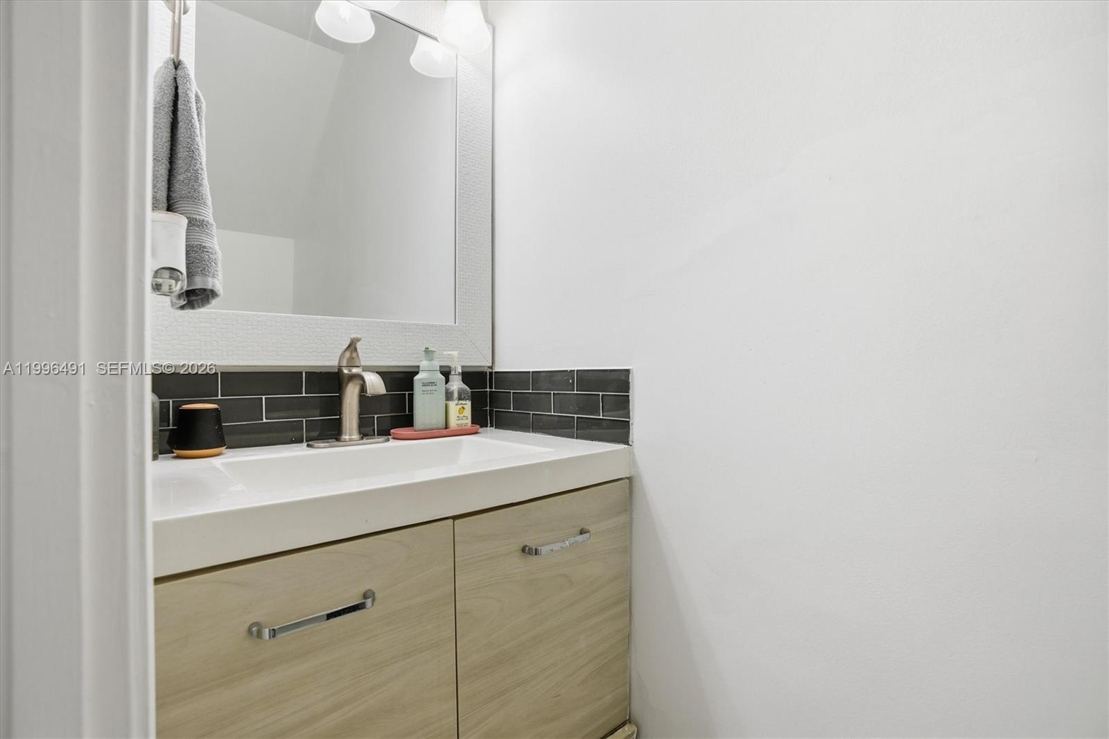 PEMBROKE LAKES SECTION EI - Residential