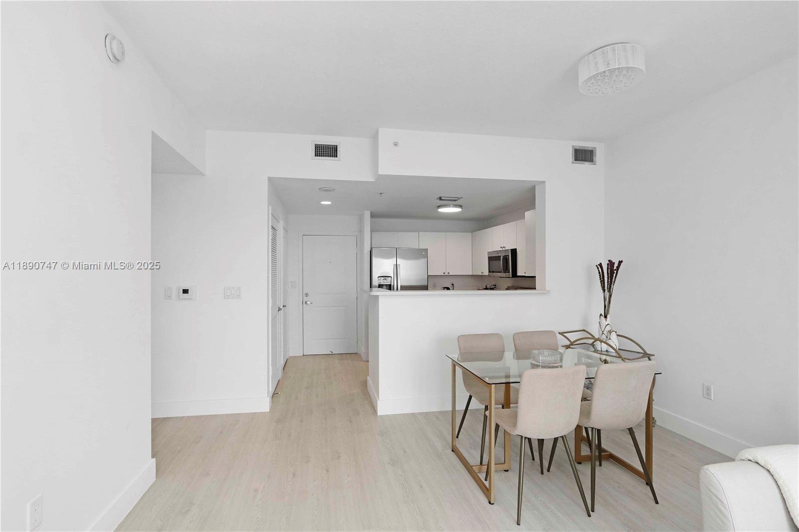 TEN ARAGON CONDO - Residential Lease