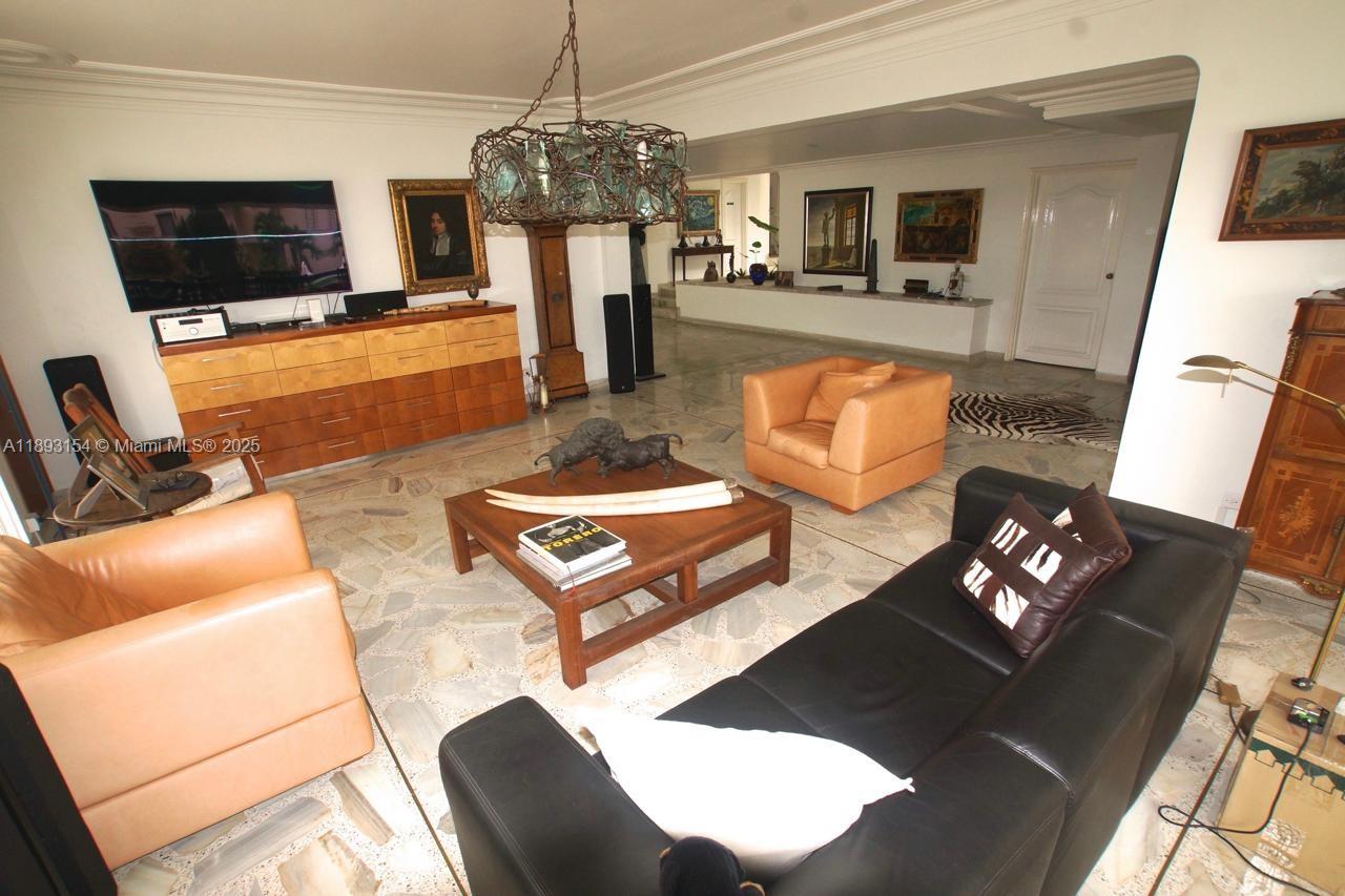 Ciudad Jardin - Residential