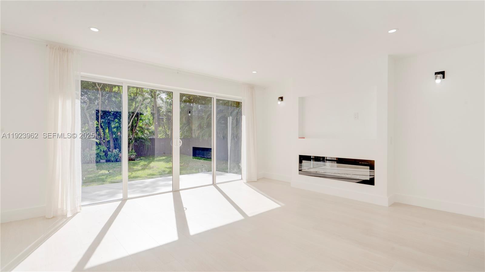 LAMOR ESTATES SUB - Residential